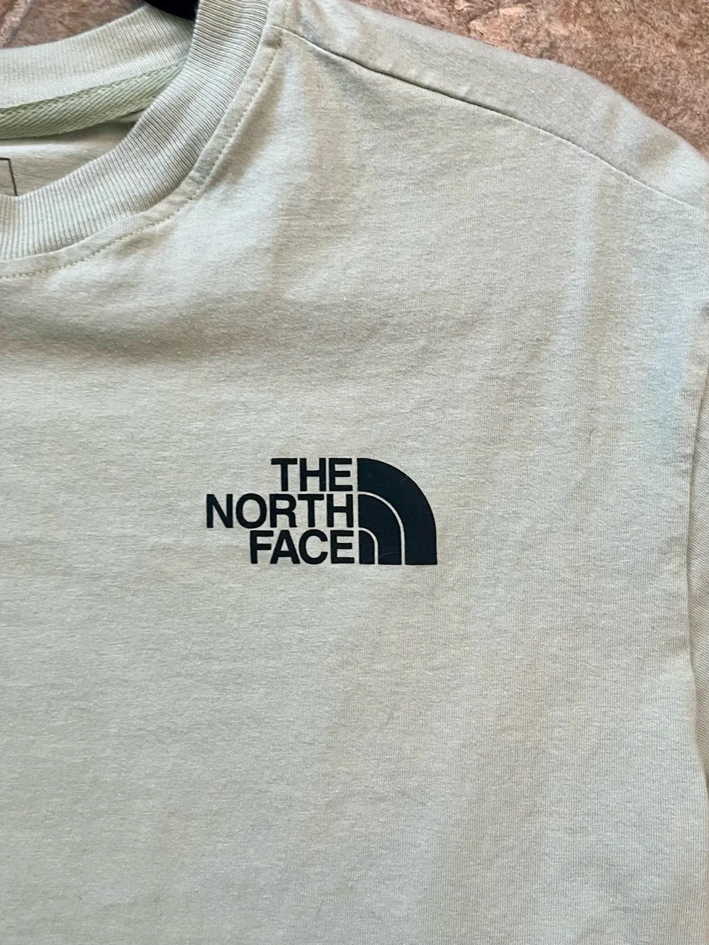 The North Face Women XS Parks Never Stop Exploring National Park Graphic Tee GUC - Picture 3 of 11